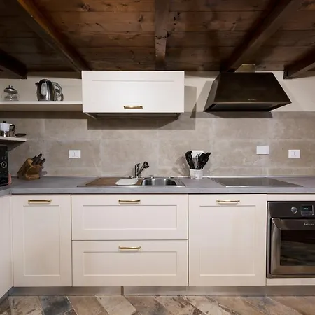 Daire Casa Griselda By Mmega Floransa